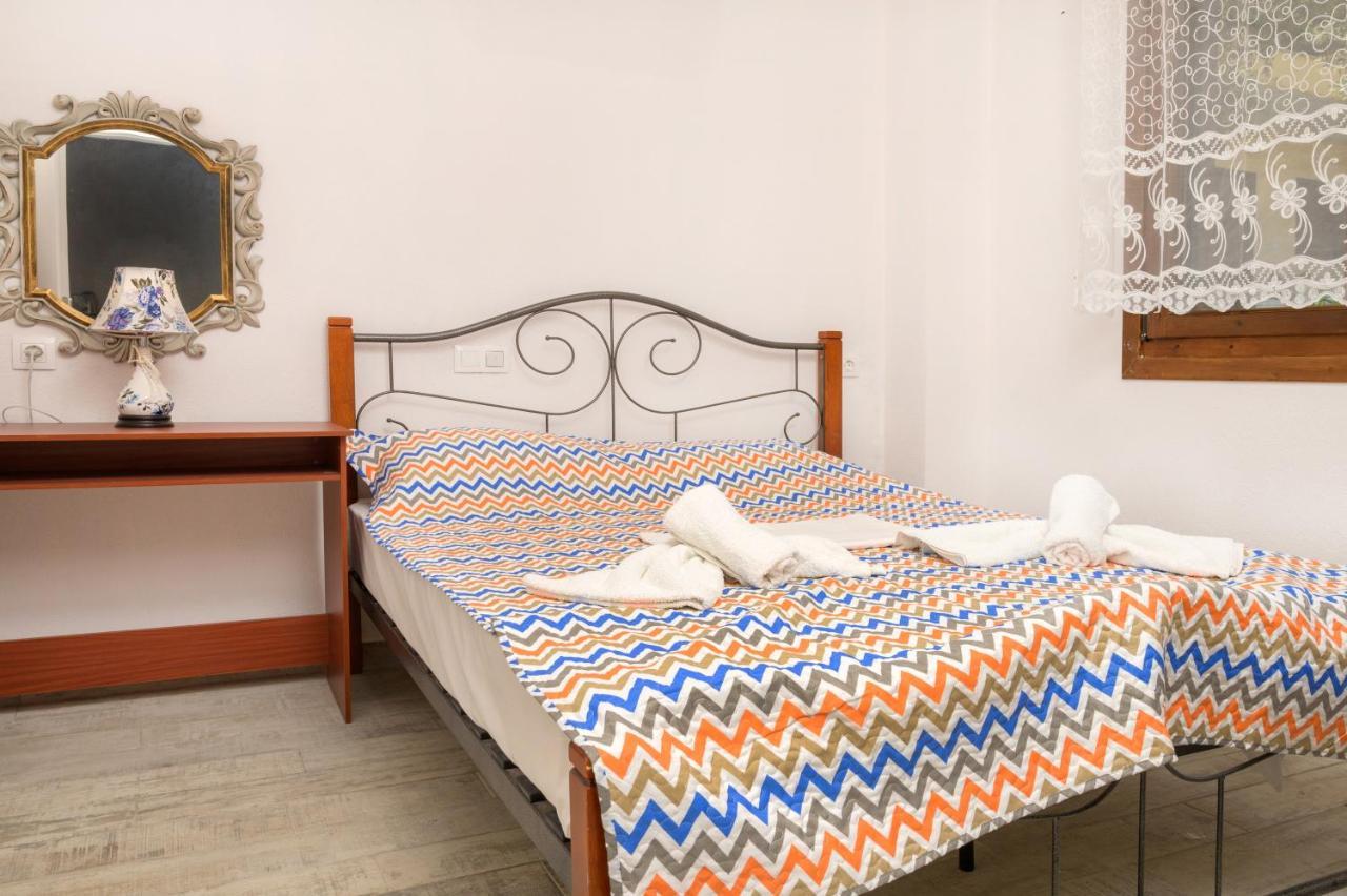 Danai House 3 Apartment Nea Roda Ngoại thất bức ảnh